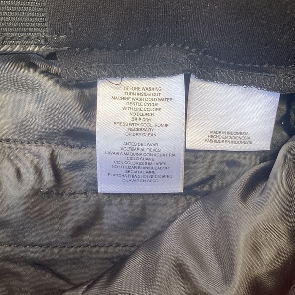 Anne Klein black skinny leg dress pants - Picture 3 of 5